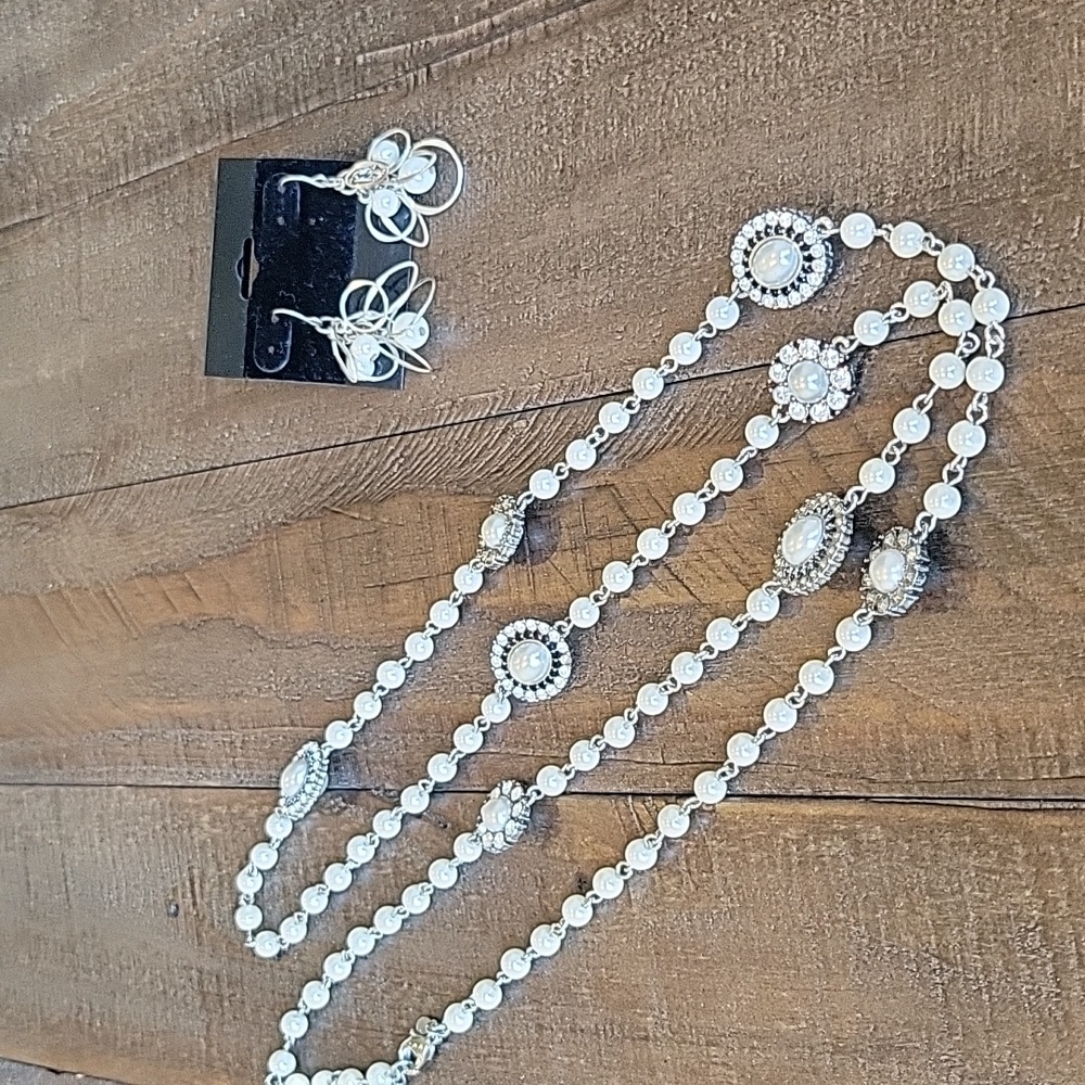 Pearl Necklace and Earring Set